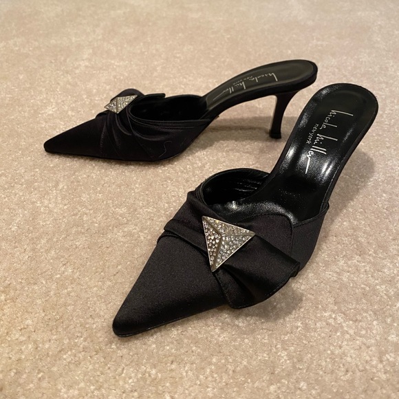 Nicole Miller Satin Slides Size 6 NIB - Picture 3 of 7